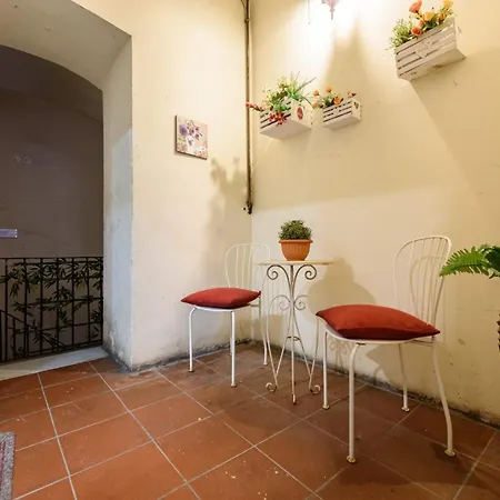 La Dimora Nei Presepi In San Gregorio * Naples